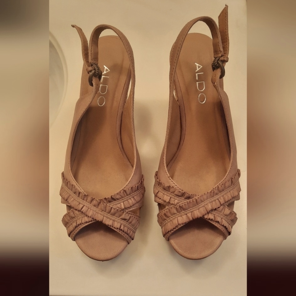 Aldo Wedge Shoes, Size 36